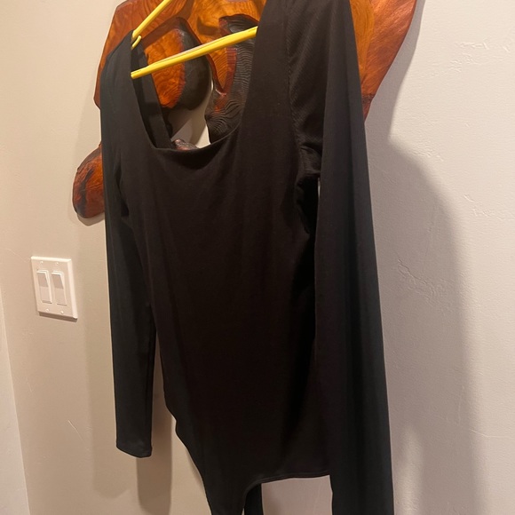 Body suit - Picture 2 of 3